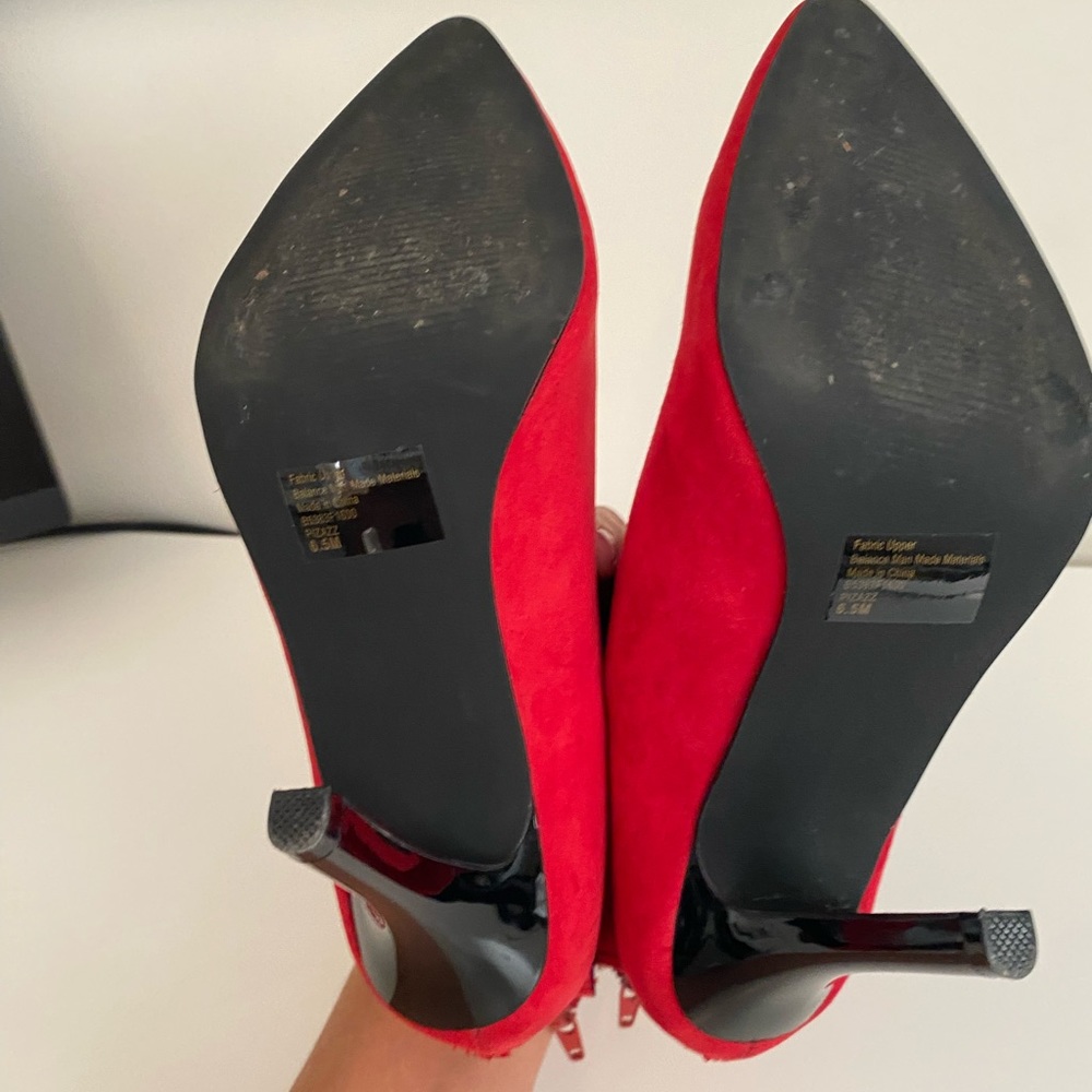 Carlos Red faux suede ankle booties - Picture 9 of 11